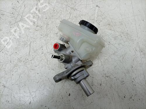 brake-master-cylinder-abarth-124-spider-2016-38800868 main image