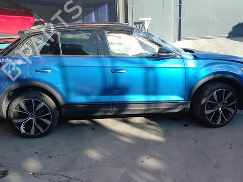 Brugte VW T-ROC (A11, D11) 1.0 TSI (116 hp) 4381375