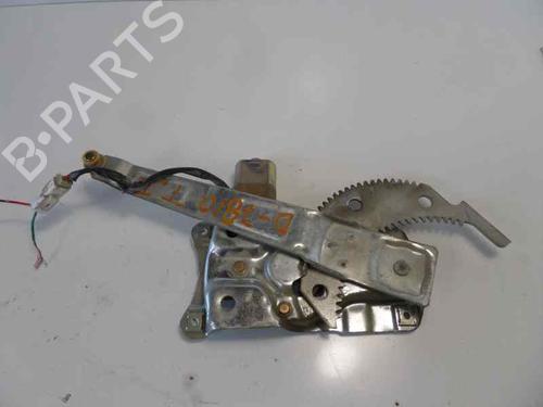 Rudehejsemekanisme venstre bagtil MAZDA 323 F VI Hatchback (BJ) 2.0 TD (90 hp) 107062