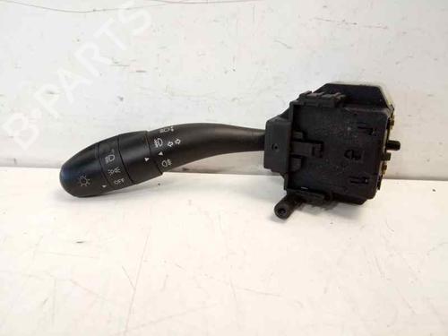Used Steering column stalk HYUNDAI i30 Estate (FD) 1.6 CRDi (90 hp) 5251196