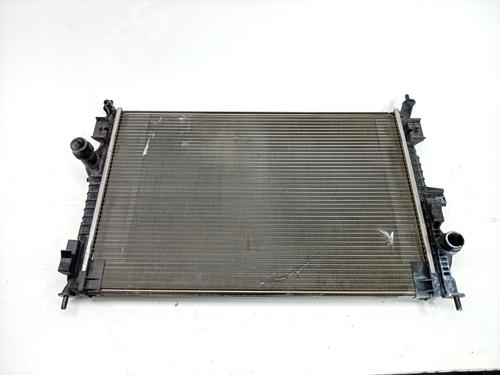 Used Water radiator Water radiator 36296940 36296940