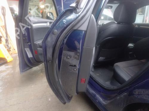 Venstre bagtil lås AUDI A3 (8V1, 8VK) 1.6 TDI (115 hp) 32067831