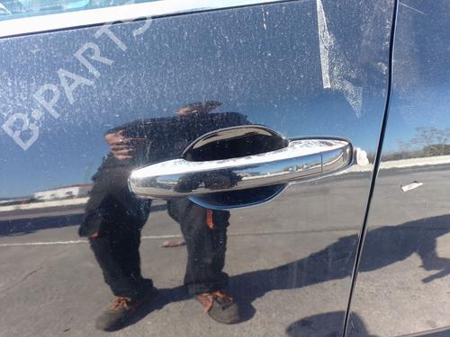 Used Front left exterior door handle Front left exterior door handle RENAULT MEGANE IV Grandtour (K9A/M/N_) 1.3 TCe 140 (K9NB) (140 hp) 33618276 33618276