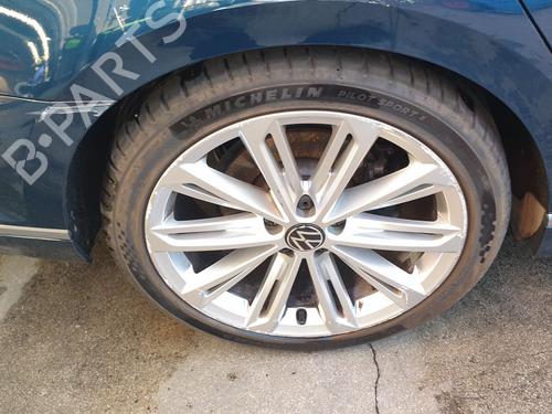 Højre hjullejehus spindel VW PASSAT B8 Variant (3G5, CB5) 2.0 TDI (200 hp) 22649607