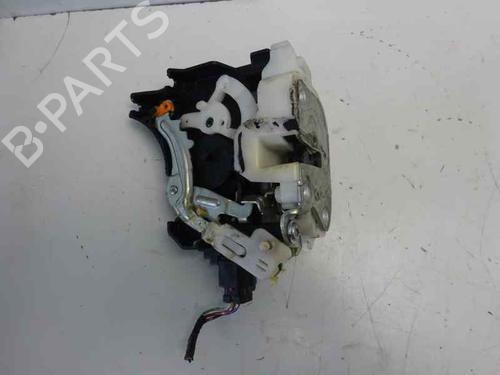 Serratura posteriore destra MITSUBISHI LANCER VIII Sportback (CX_A) 2.0 DI-D (CX8A) (140 hp) 1185799