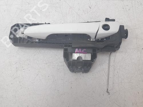 Used Front left exterior door handle Front left exterior door handle 27511478 27511478