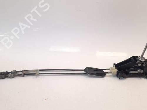 Used Gear lever TOYOTA YARIS (_P13_) 1.0 (KSP130_, KSP130) (69 hp) 7437011