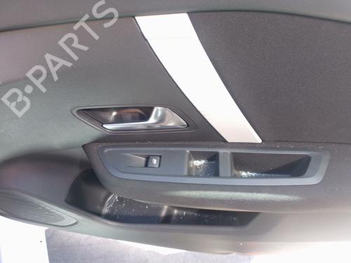 Used Right front window switch Right front window switch CITROËN C4 X (BD_, BE_, BF_) ë-C4 X (BFZKXC) (136 hp) 33820268 33820268