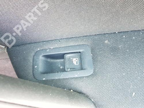 Used Right rear window switch Right rear window switch VW GOLF VII (5G1, BQ1, BE1, BE2) 1.0 TSI (115 hp) 10043281 10043281