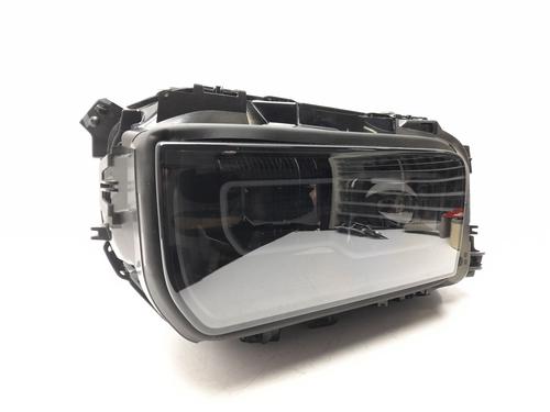 Lyskaster venstre Lyskaster venstre PORSCHE MACAN (XAB) 4 Electric 4 (XABBB1, XABFD1) (408 hp) 36995155 36995155