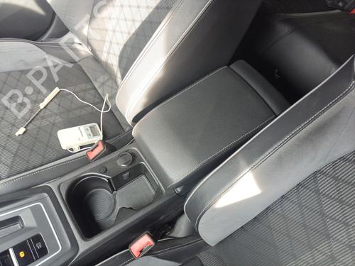 Armlene VW GOLF VIII (CD1, DA1) [2019-2025]  30142967