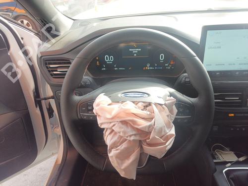 Steering wheel FORD FOCUS IV (HN) 1.0 EcoBoost mHEV | BP30308752C49 - Image 2