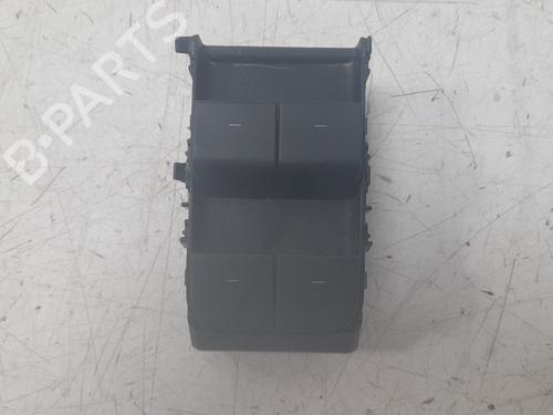 left-front-window-switch-tesla-model-3-5yj3-2017-34235643 main image