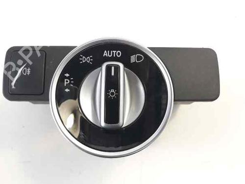 Used Headlight switch MERCEDES-BENZ CLA Coupe (C117) CLA 220 CDI / d (117.303) (177 hp) 3470194
