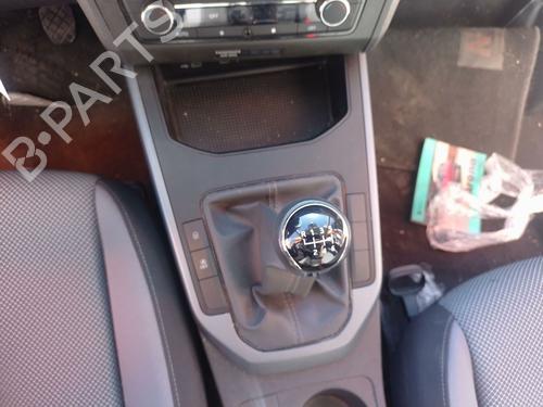 Used Gear lever Gear lever SEAT ARONA (KJ7, KJP) 1.0 TSI (95 hp) 33649856 33649856