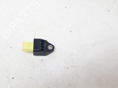 electronic-sensor-lexus-is-iii-_e3_-2013-26690604 main image