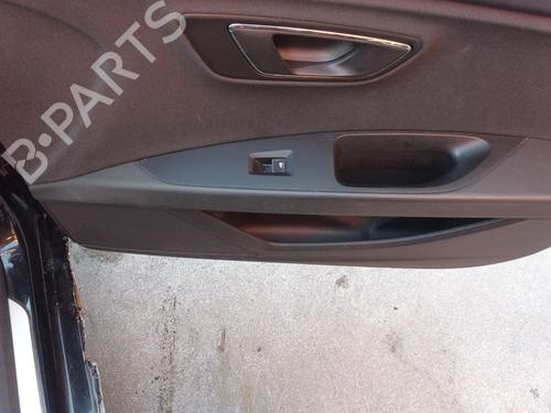 Used Right front window switch SEAT LEON (5F1) 1.5 TSI (150 hp) 28672285