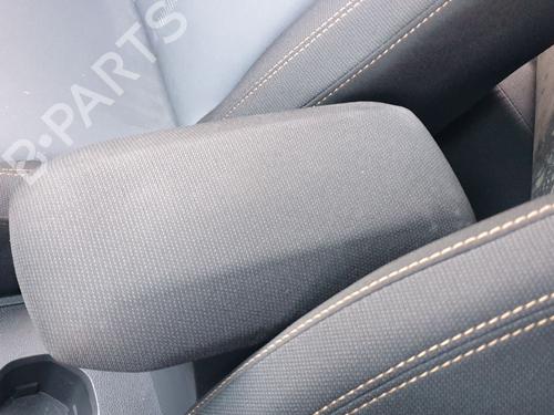Used Armrest / Center console DACIA SANDERO III [2021-2025]  19778871