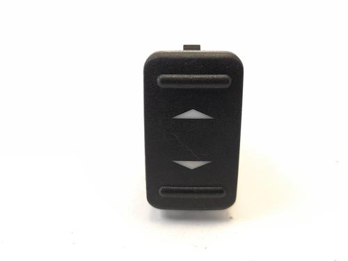 Used Left rear window switch Left rear window switch FORD MONDEO IV (BA7) 2.0 TDCi (140 hp) 8361941 8361941