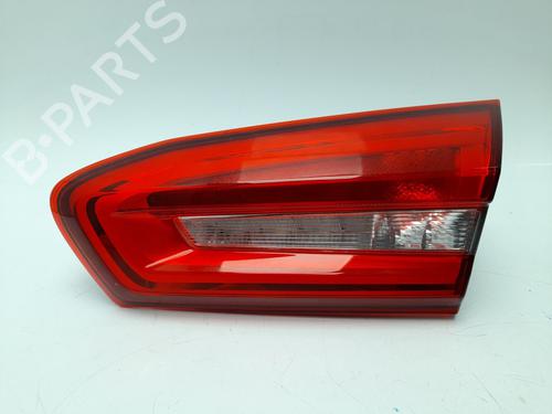 Feu de coffre droit FORD FOCUS IV (HN) 1.5 EcoBlue (120 hp) 31886239