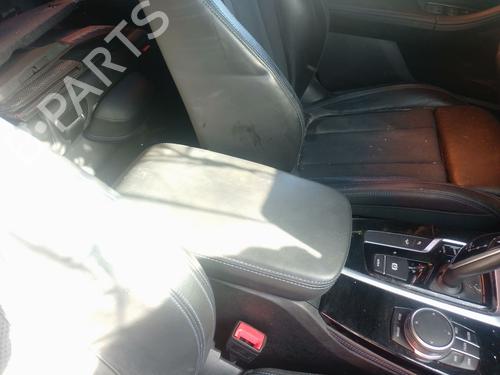 Used Armrest / Center console Armrest / Center console BMW X4 (G02, F98) xDrive 20 d Mild-Hybrid (190 hp) 32705302 32705302