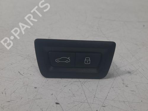 Spak kontakt BMW 1 (F40) 118 d (150 hp) 31829019