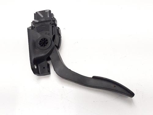 Used Pedal FORD TRANSIT COURIER B460 Box Body/MPV [2014-2025]  6959577