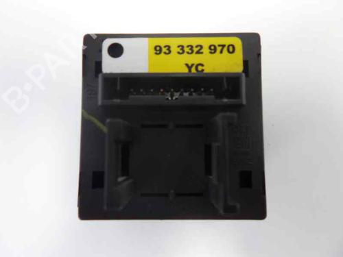 Used Warning switch OPEL MERIVA A MPV (X03) [2003-2010]  4940723