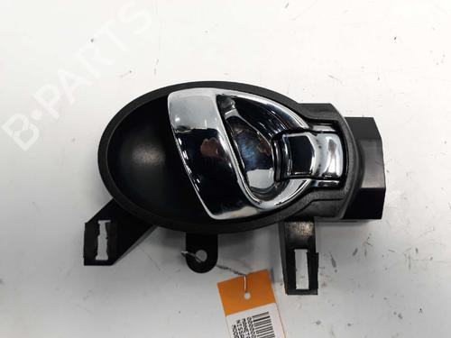 Poignée intérieure arrière droite NISSAN JUKE (F15) 1.6 (117 hp) 3209702