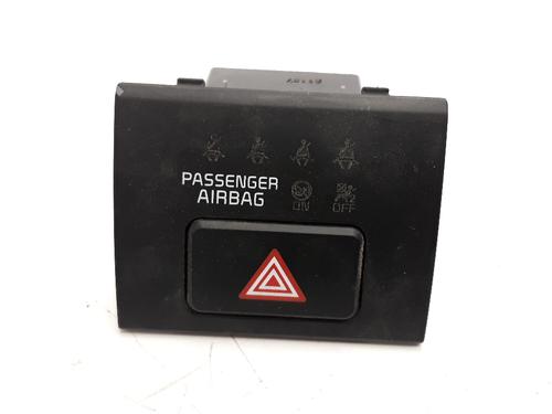 Used Warning switch KIA RIO III (UB) 1.2 CVVT (84 hp) 10631236