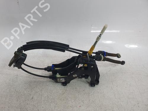 Used Gear lever Gear lever NISSAN JUKE (F16_) DIG-T 117 (117 hp) 32868122 32868122