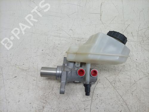 Brake master cylinder JAGUAR E-PACE (X540) 2.0 D180 AWD | BP19164439M77 - Image 2