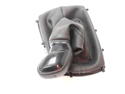 Used Shift knob PEUGEOT 308 II (LB_, LP_, LW_, LH_, L3_) [2013-2021]  11393773