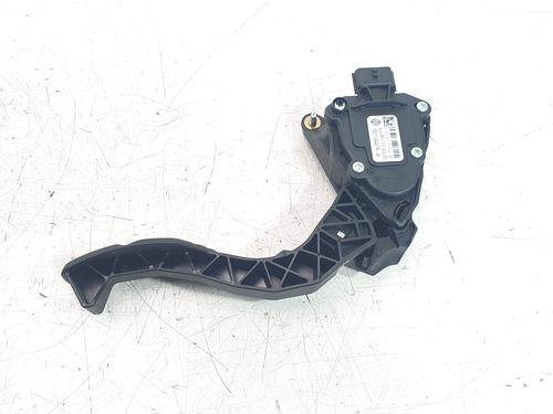 Pedal Pedal RENAULT CLIO V (B7_) 1.5 Blue dCi 100 (B7AD) (101 hp) 33203448 33203448