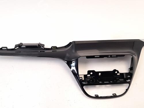 BP14197689O1 main image