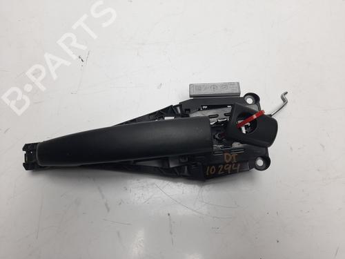 Used Front left exterior door handle OPEL CORSA E (X15) 1.3 CDTI (08, 68) (75 hp) 7199103