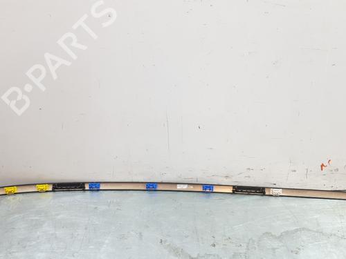 Used Roof bar Roof bar MERCEDES-BENZ A-CLASS (W177) A 200 (177.087) (163 hp) 35755334 35755334