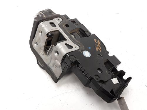 Used Front left lock MERCEDES-BENZ CLA (C118) CLA 180 (118.384) (136 hp) 8658823