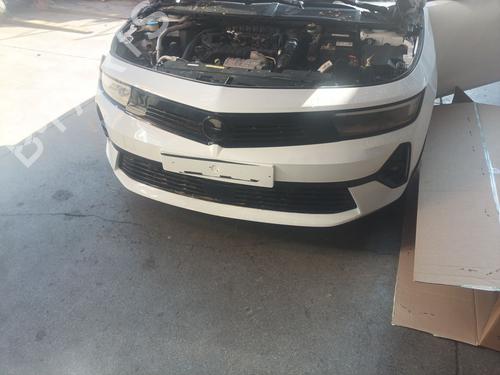 Støtfangerbjelke foran OPEL ASTRA L (OV5) 1.2 (FPHNSL, FPHNSR) (131 hp) 30002085