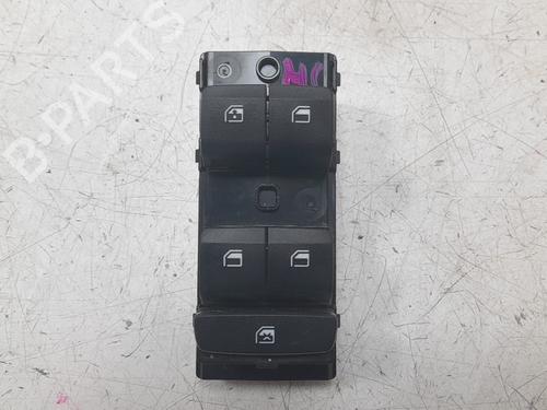 left-front-window-switch-hyundai-bayon-bc3-2021-30710958 main image