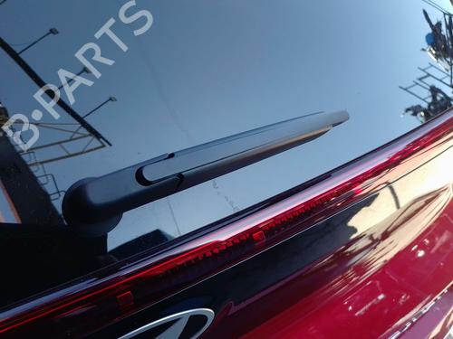 Used Rear windshield wiper arm HYUNDAI BAYON (BC3) 1.2 MPI (79 hp) 30710930