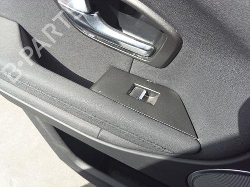 Used Left rear window switch LAND ROVER RANGE ROVER EVOQUE (L538) [2011-2019]  26956975