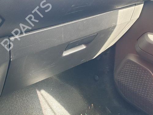 Glove box DACIA SANDERO III 1.0 TCe 90 | BP23022556C95 