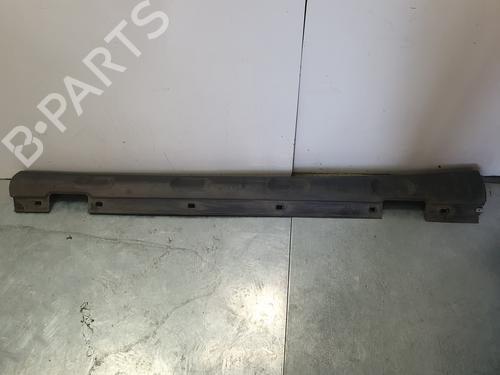 Used Step Step MERCEDES-BENZ GLA-CLASS (X156) GLA 200 CDI / d (156.908) (136 hp) 36453503 36453503