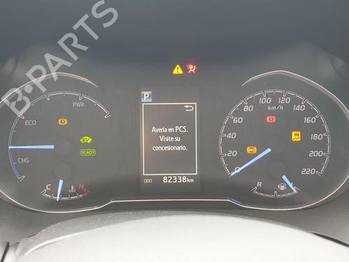 Used Instrument cluster TOYOTA YARIS (_P13_) 1.5 Hybrid (NHP130_, NHP130) (101 hp) 24124503