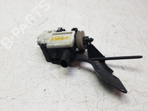 Used Fuel flap Fuel flap BMW Z4 Roadster (E89) sDrive 23 i (204 hp) 33981206 33981206