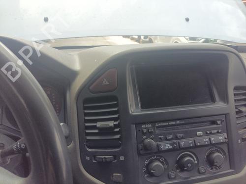 Used Warning switch MITSUBISHI PAJERO III (V7_W, V6_W) 3.2 Di-D (V68W, V78W) (165 hp) 29745507