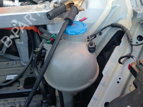 Ekpansionstank Ekpansionstank PORSCHE MACAN (XAB) 4 Electric 4 (XABBB1, XABFD1) (408 hp) 36995120 36995120