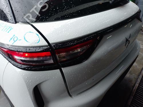 Feu de coffre gauche DS DS 3 / DS 3 CROSSBACK (UR_, UC_, UJ_) 1.5 BlueHDi 100 (UCYHYJ) (102 hp) 32066178