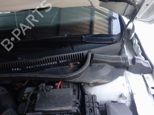 Used Front wiper motor Front wiper motor 37200028 37200028